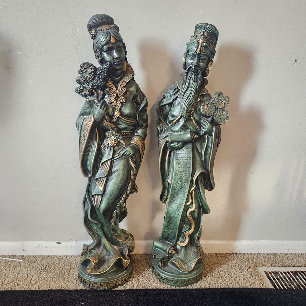 Vintage Set of 2 Sculptures  Resins Oriented Couple